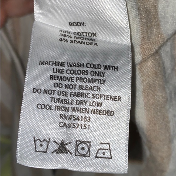 Calvin Klein performance quick dry top - Picture 4 of 4